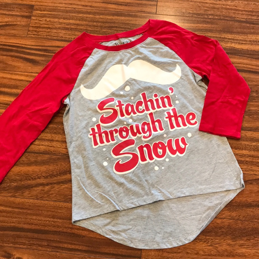 Stachin through the Snow graphic 3/4 shirt